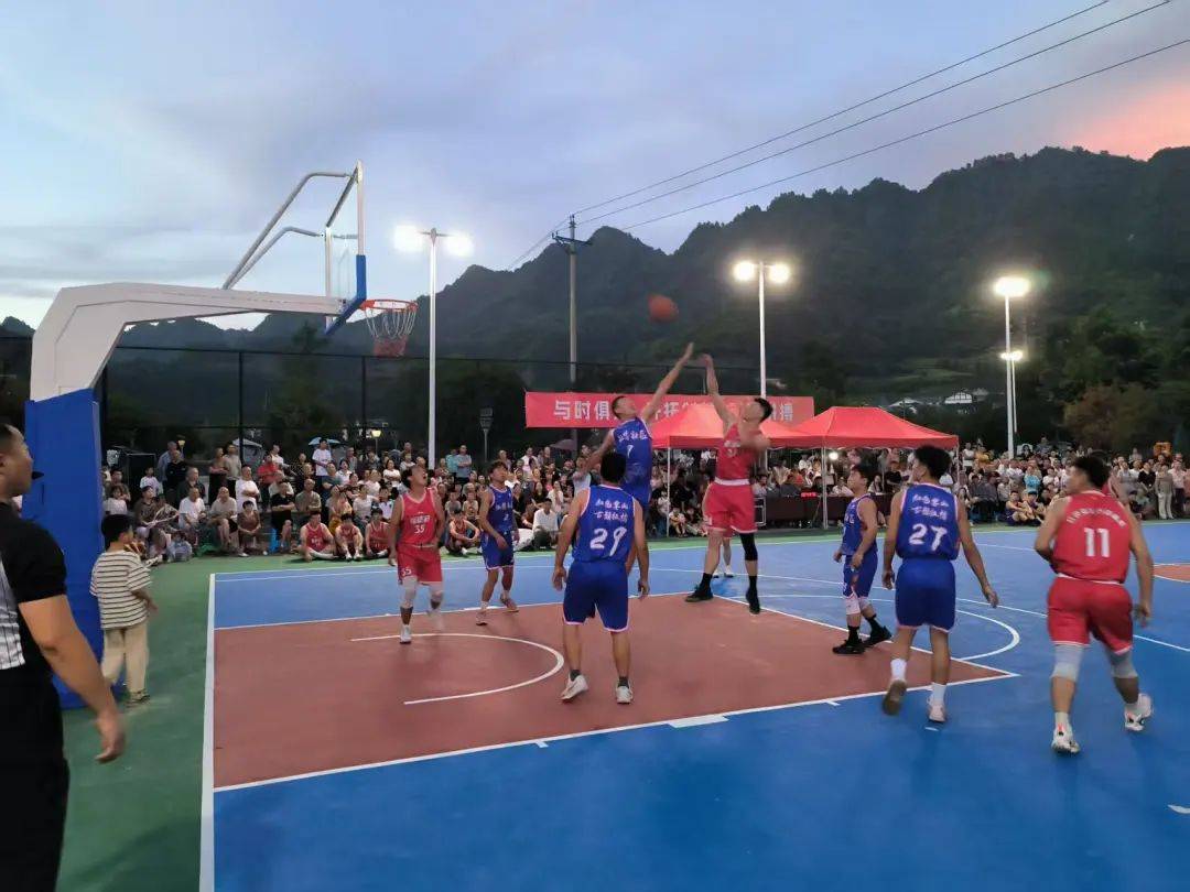 技术流与激情碰撞,篮球决赛再创新高 技术流与激情碰撞,篮球决赛再创新高