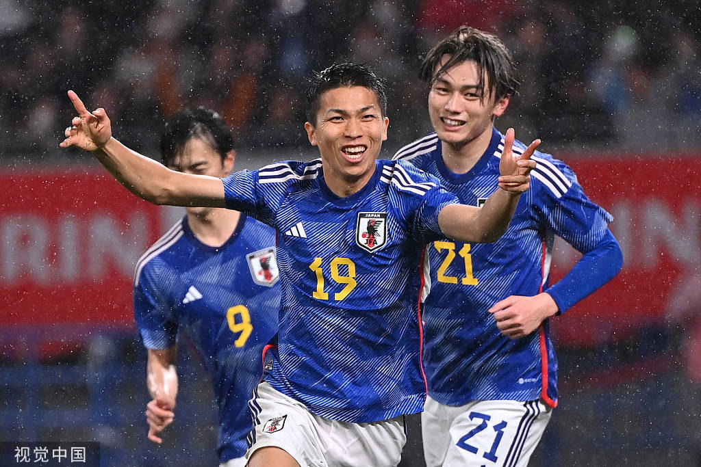 法国队轻取德国队，黄鸭组合刷新纪录