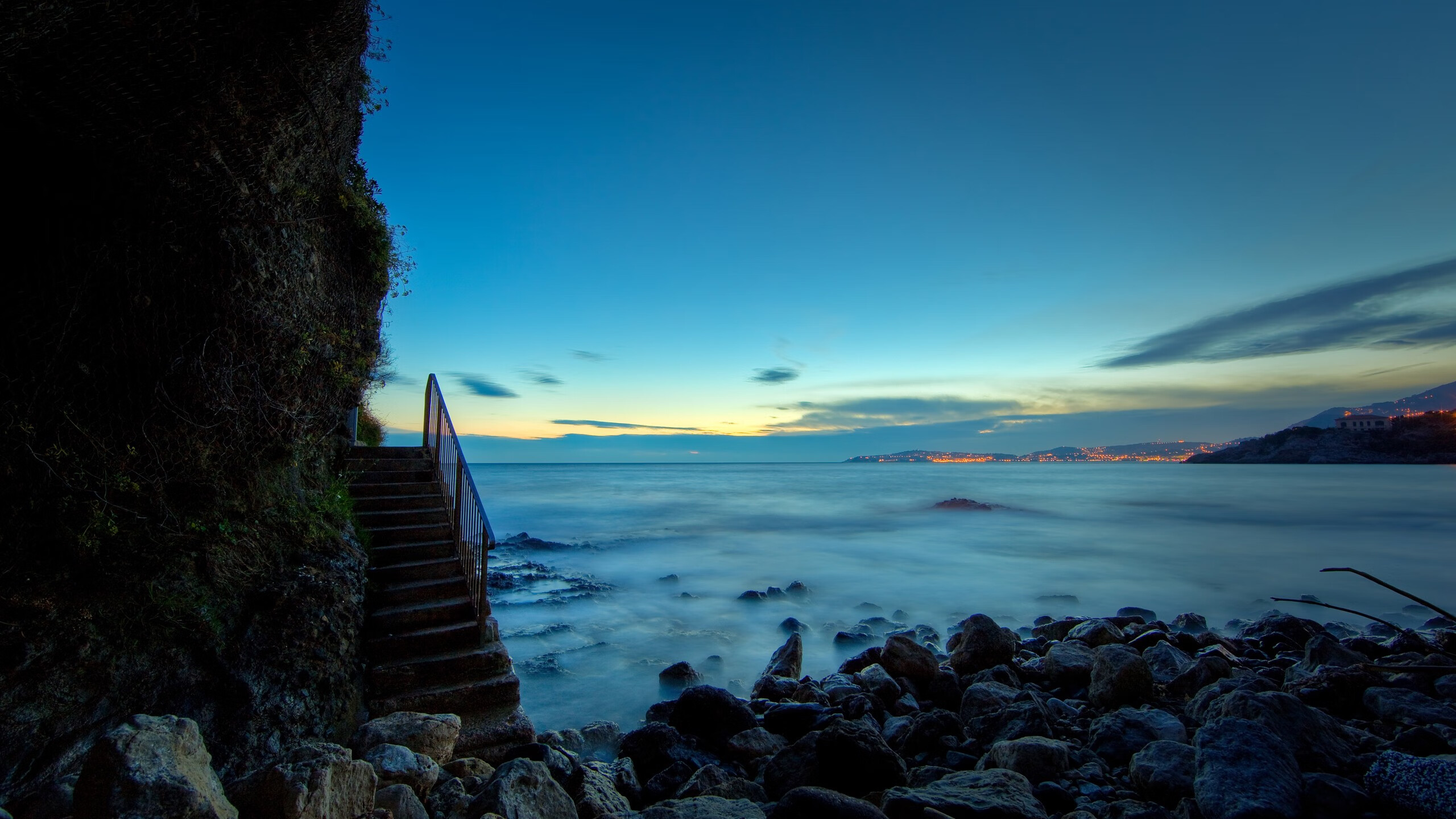 高原对决,当玻利维亚主场鏖战北伦敦枪手,一场NBA式季后赛的足球寓言