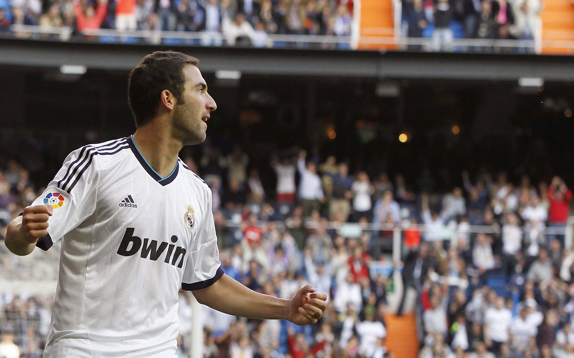 今夜，锡安将暴力美学铸就唯一性