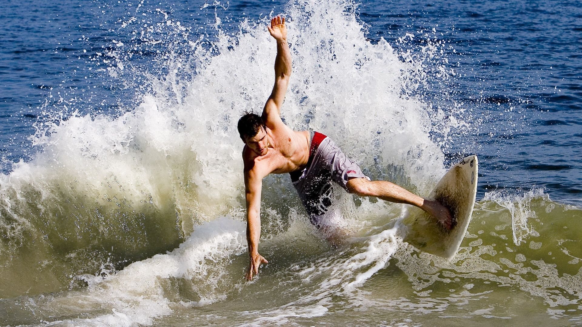 构思，神话陨落之夜，希腊众神攻陷马德里，生死战改写西决命运