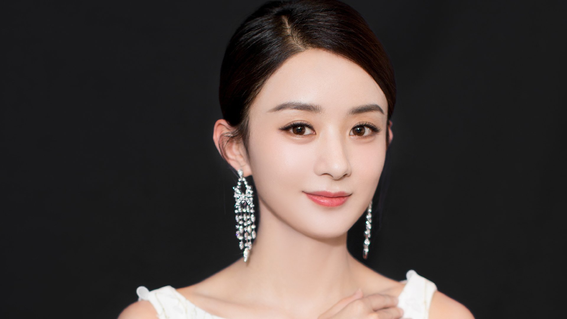 冰与火的奇迹,2026世界杯E组冰岛大胜罗马尼亚,努涅斯致命一击背后的默契密码